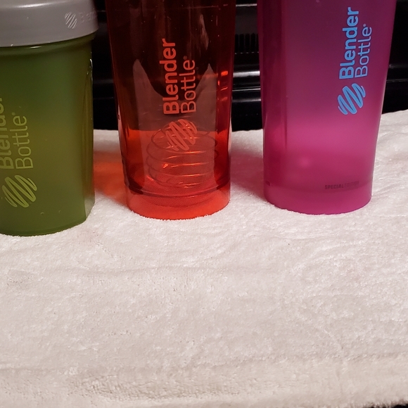 Blender Bottles $7EACH - Picture 1 of 4